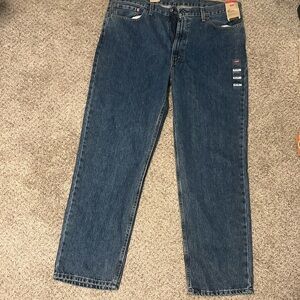 Levi Mens Jeans Sz 40x32 NWT Relaxed Fit